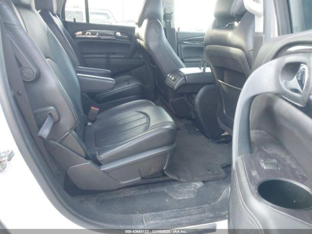 Buick Enclave Leather Image 15