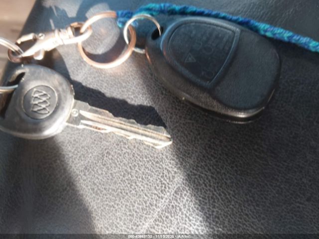 Buick Enclave Leather Image 4