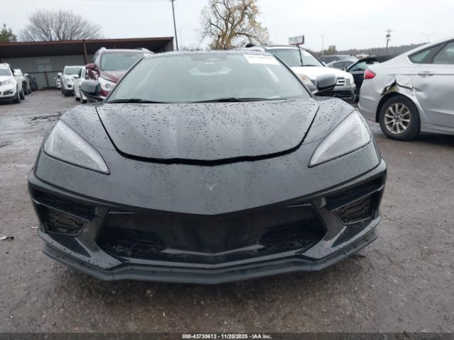 Chevrolet Corvette Rwd  1lt Image 17