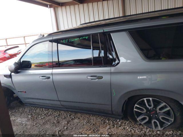 GMC Yukon 4wd At4 Image 8