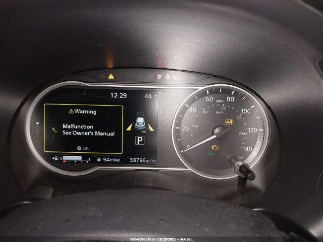 Nissan Kicks Sv Image 3