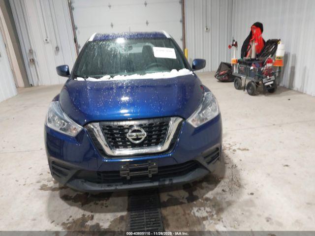 Nissan Kicks Sv Image 9