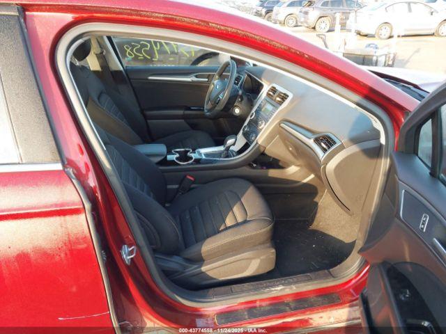 Ford Fusion Se Image 3