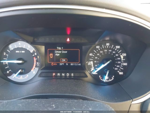 Ford Fusion Se Image 5