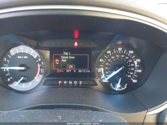 Ford Fusion Se Image 5