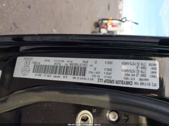 Dodge Ram 1500 Laramie Image 11