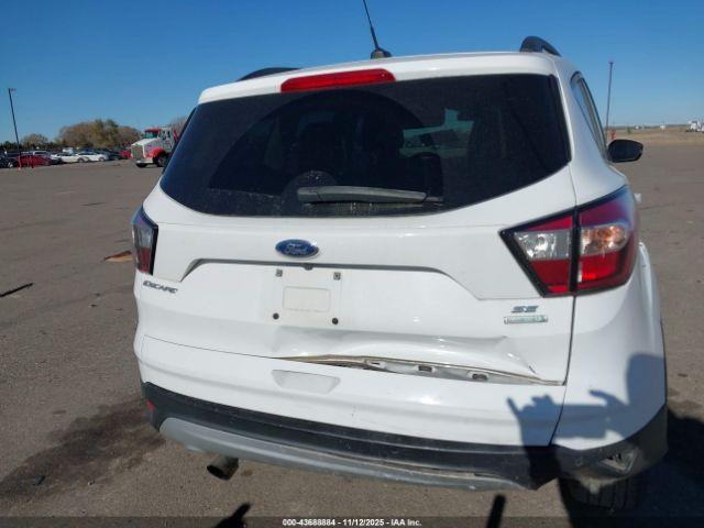 Ford Escape Se Image 4