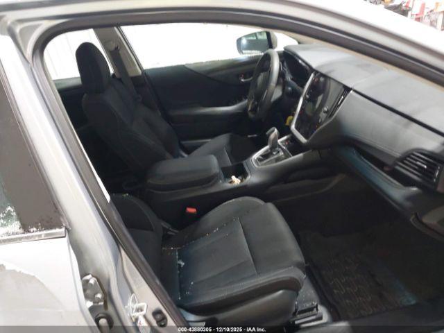 Subaru Legacy Premium Image 14