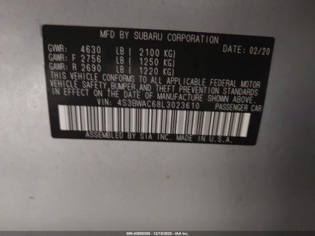 Subaru Legacy Premium Image 9