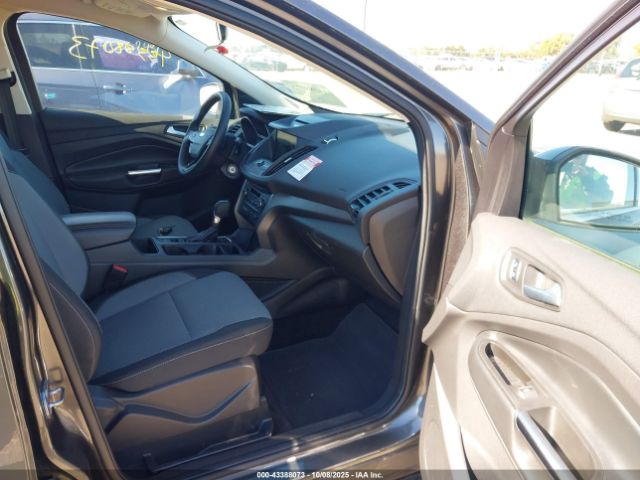 Ford Escape Se Image 2