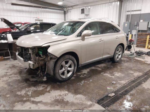 Lexus RX Image 12
