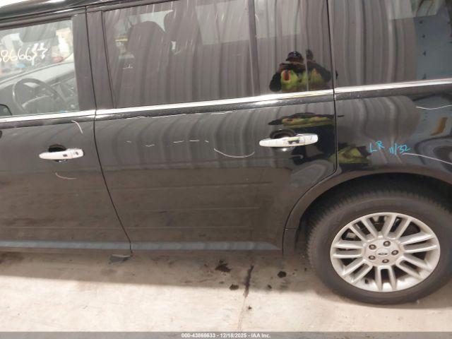 Ford Flex Sel Image 16