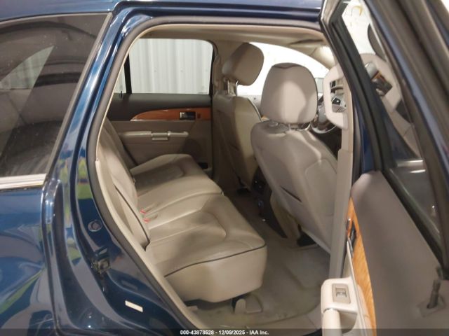 Lincoln MKX Image 11