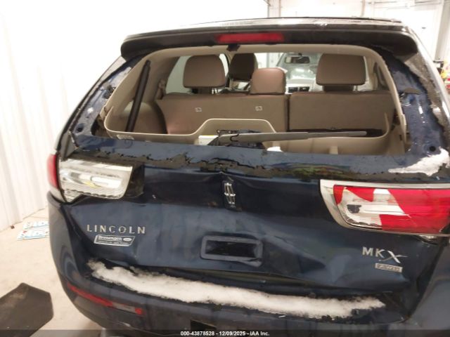 Lincoln MKX Image 14