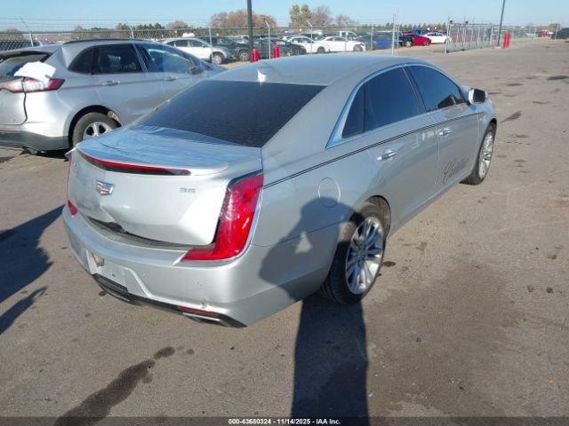 Cadillac XTS Luxury Image 8