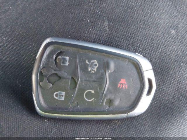 Cadillac XTS Luxury Image 2