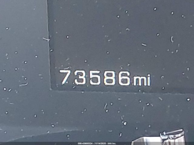 Cadillac XTS Luxury Image 12