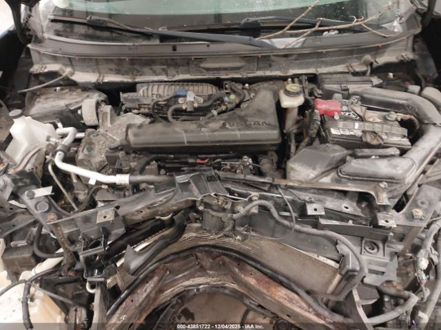 Nissan Rogue S Image 7