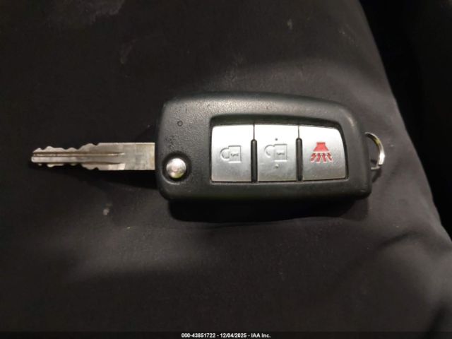 Nissan Rogue S Image 10