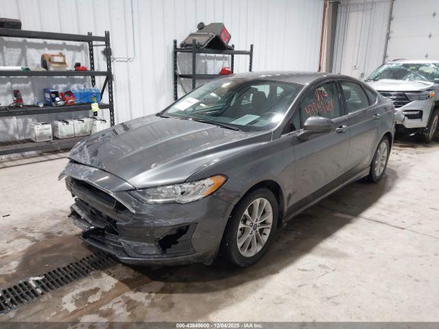 Ford Fusion Se Image 6