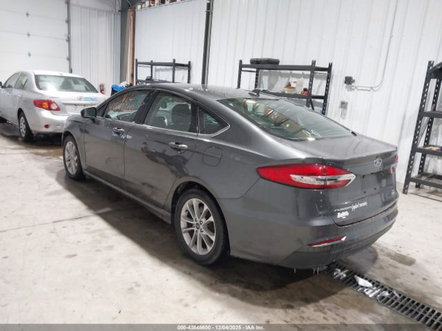 Ford Fusion Se Image 7