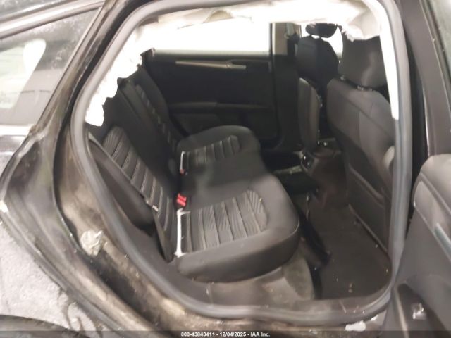 Ford Fusion Se Image 6