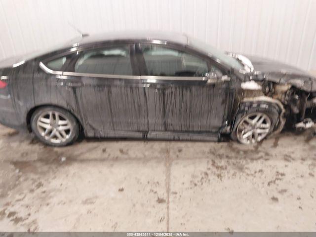 Ford Fusion Se Image 8