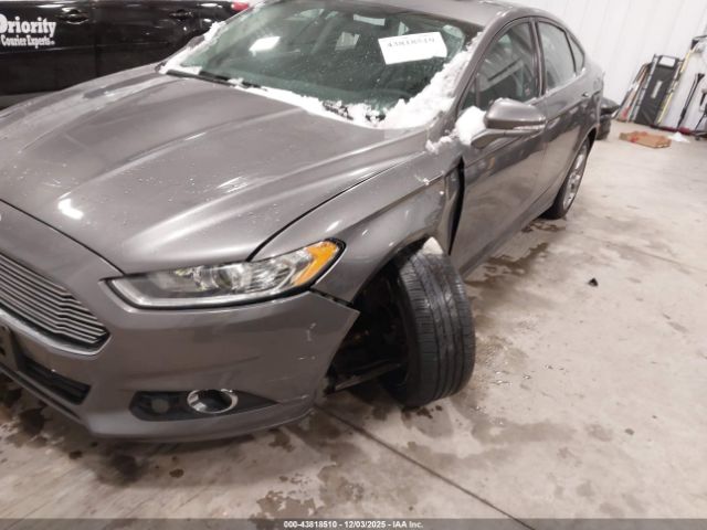 Ford Fusion Se Image 5