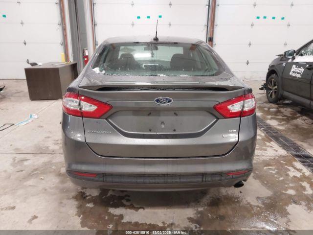 Ford Fusion Se Image 14