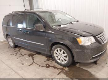  Salvage Chrysler Town & Country