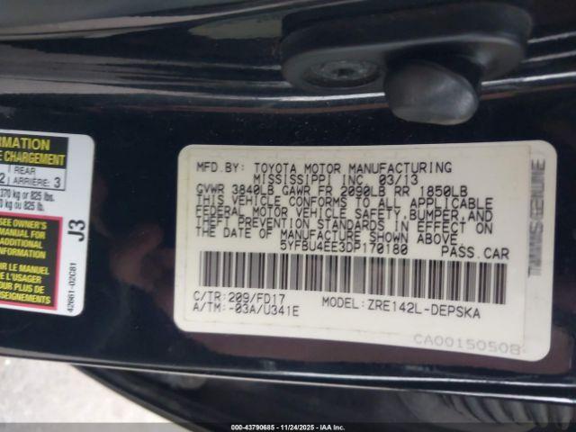 Toyota Corolla S Image 10