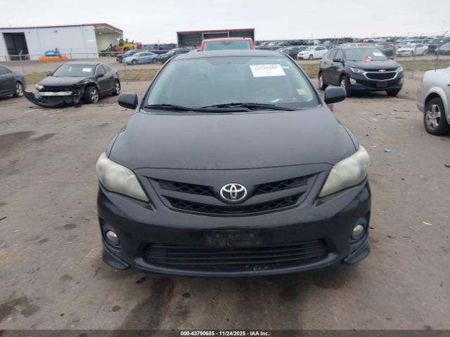 Toyota Corolla S Image 13