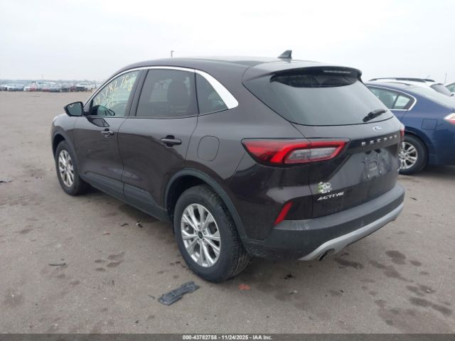 Ford Escape Active Image 7