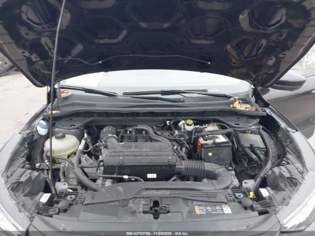 Ford Escape Active Image 4