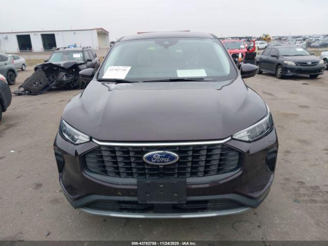 Ford Escape Active Image 11