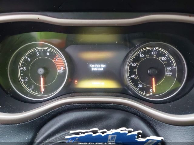 Jeep Cherokee Limited 4x4 Image 10