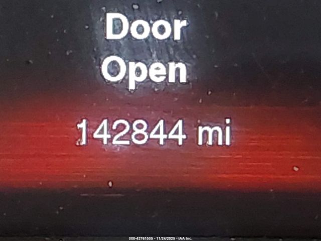 Jeep Cherokee Limited 4x4 Image 11