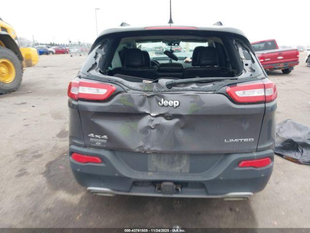 Jeep Cherokee Limited 4x4 Image 14