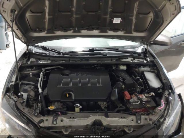 Toyota Corolla Le Image 16