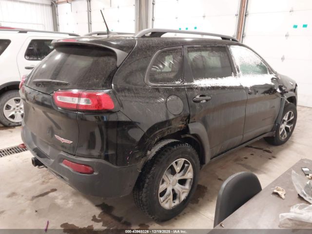 Jeep Cherokee Trailhawk Image 10