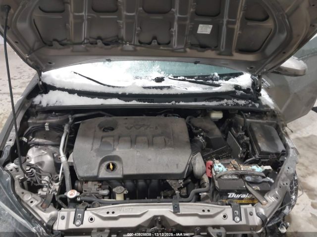 Toyota Corolla Le Image 8