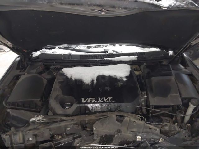 Cadillac XTS Luxury Collection Image 4