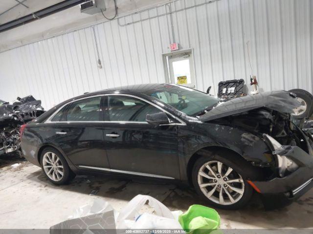 Cadillac XTS Luxury Collection Image 14