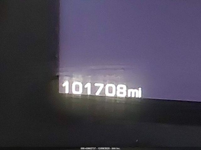 Cadillac XTS Luxury Collection Image 13