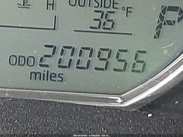 Toyota Corolla Le Image 12