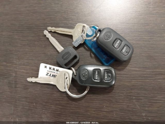 Toyota Corolla Le Image 8